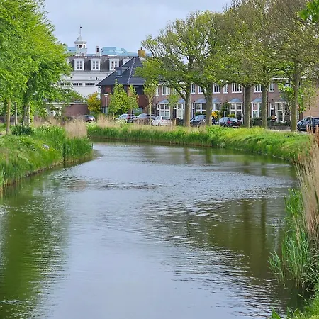 Sfeervolle Zolderkamer Aan Singel In Centrum